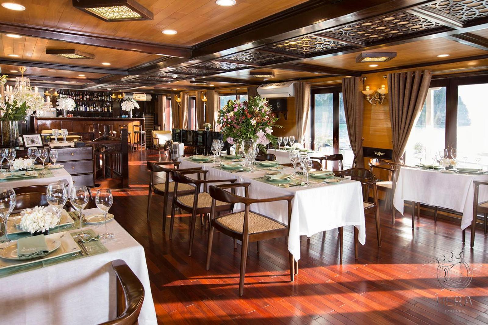 Hera Boutique Cruise Ha Long Bay מראה חיצוני תמונה