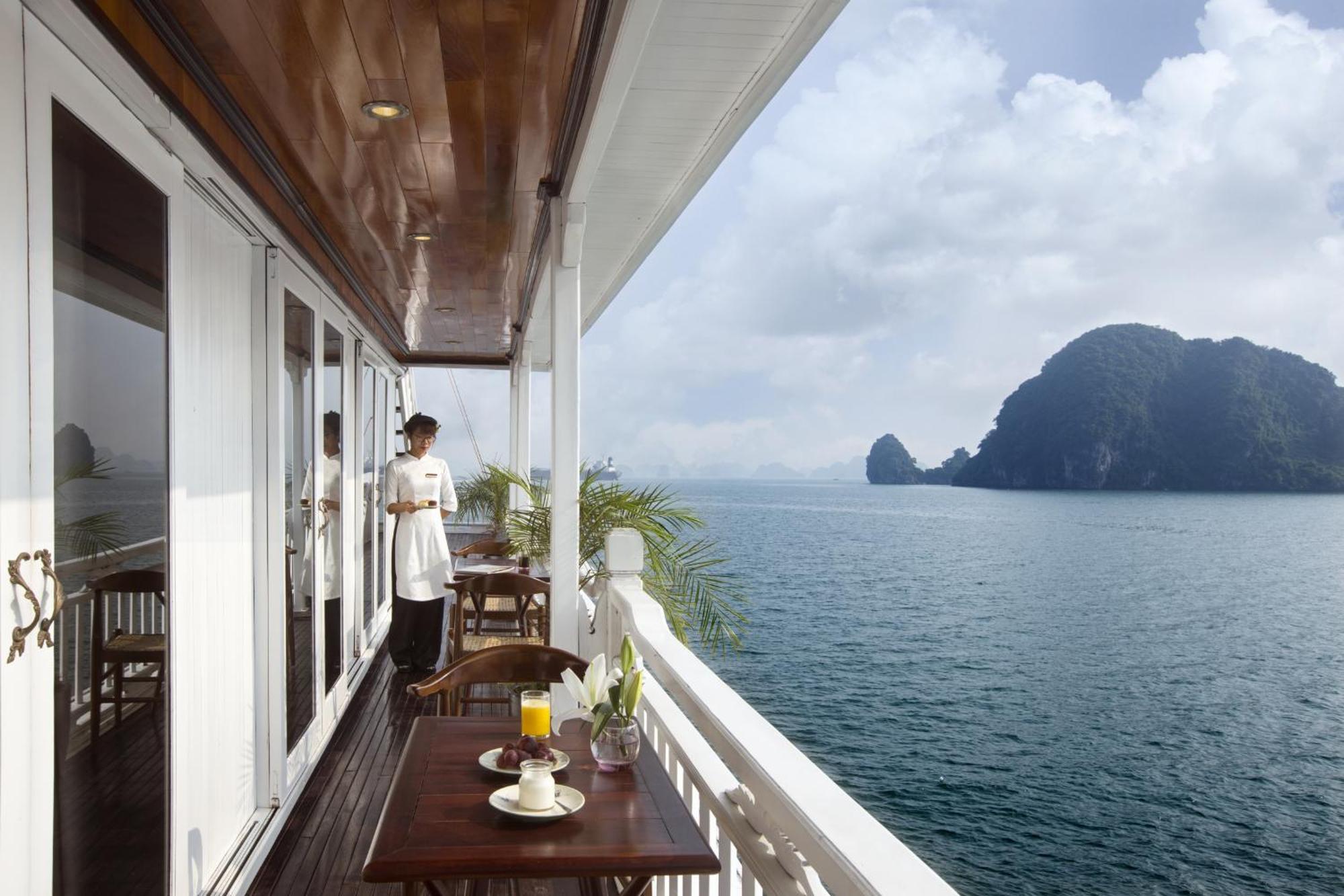 Hera Boutique Cruise Ha Long Bay מראה חיצוני תמונה