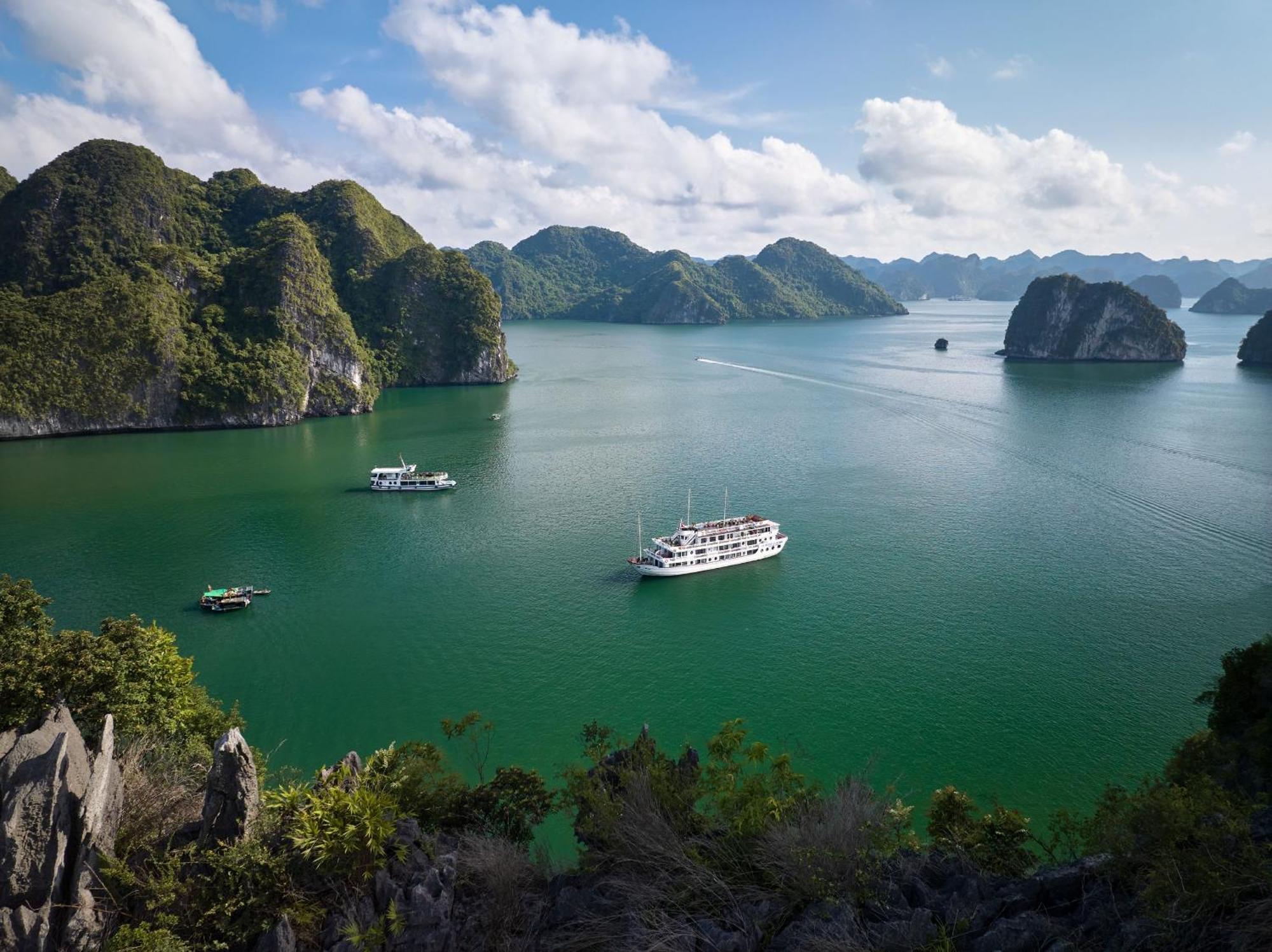 Hera Boutique Cruise Ha Long Bay מראה חיצוני תמונה