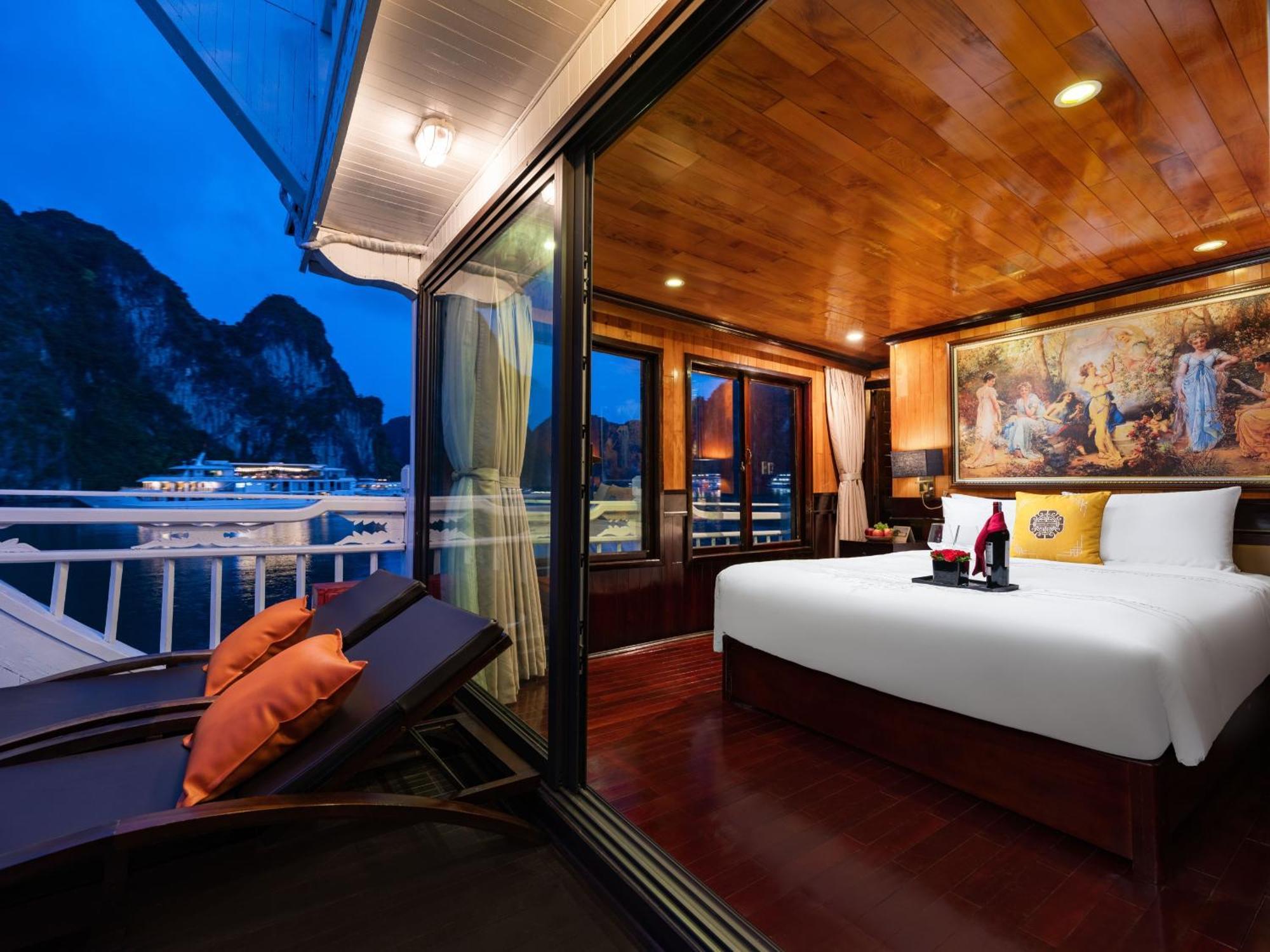 Hera Boutique Cruise Ha Long Bay מראה חיצוני תמונה