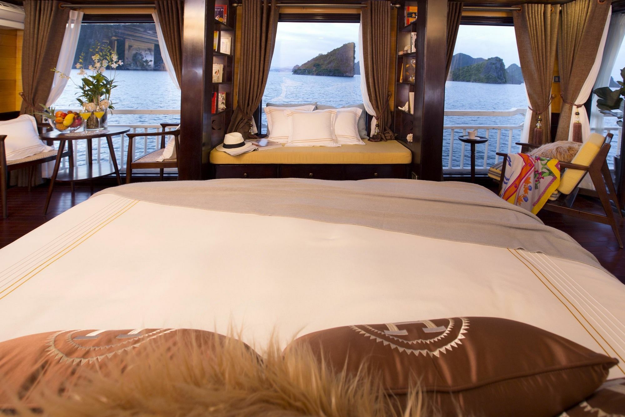 Hera Boutique Cruise Ha Long Bay מראה חיצוני תמונה